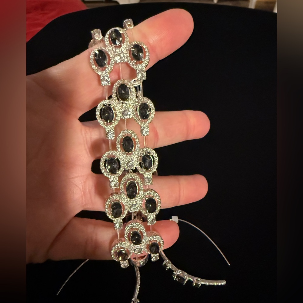 Dillards Bracelet and Matching Earrings - Picture 7 of 7